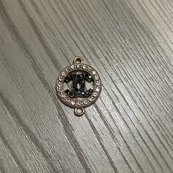 CHANEL Accessories - Chanel CC Zipper Pull Charm/Pendant